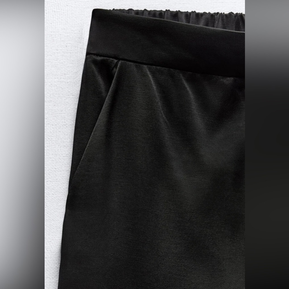 Zara satin silk like black wide leg cargo pants size medium - Picture 3 of 10